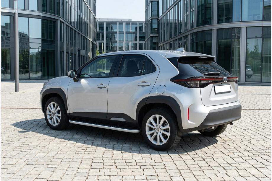 Toyota Yaris/Yaris Cross (XP210) 2020– Side steps Tayga Grey (2 stuks, aluminium) Image