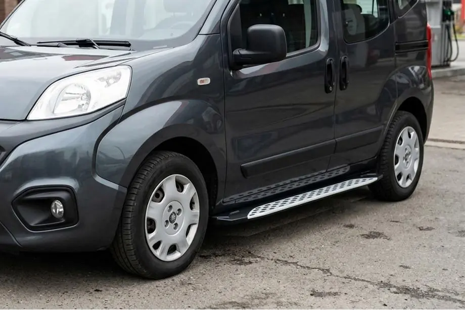 Peugeot Bipper 2008–2017 Side steps Shining V1 (2 st., aluminium) Image
