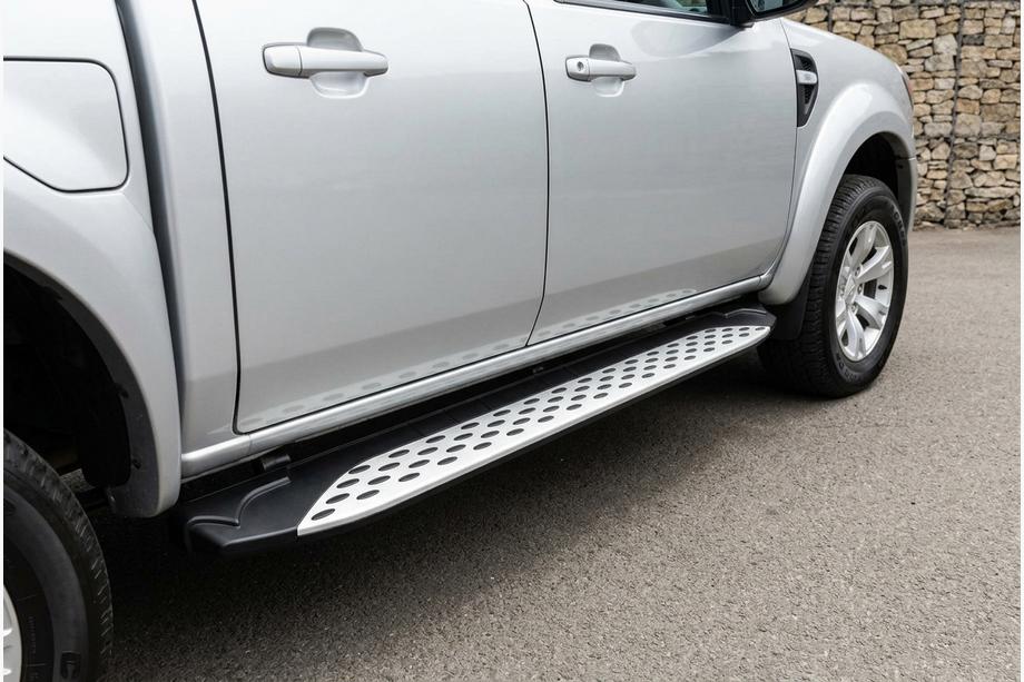 Mazda BT-50 2007–2012 Side steps Shining V1 (2 st., aluminium) Image