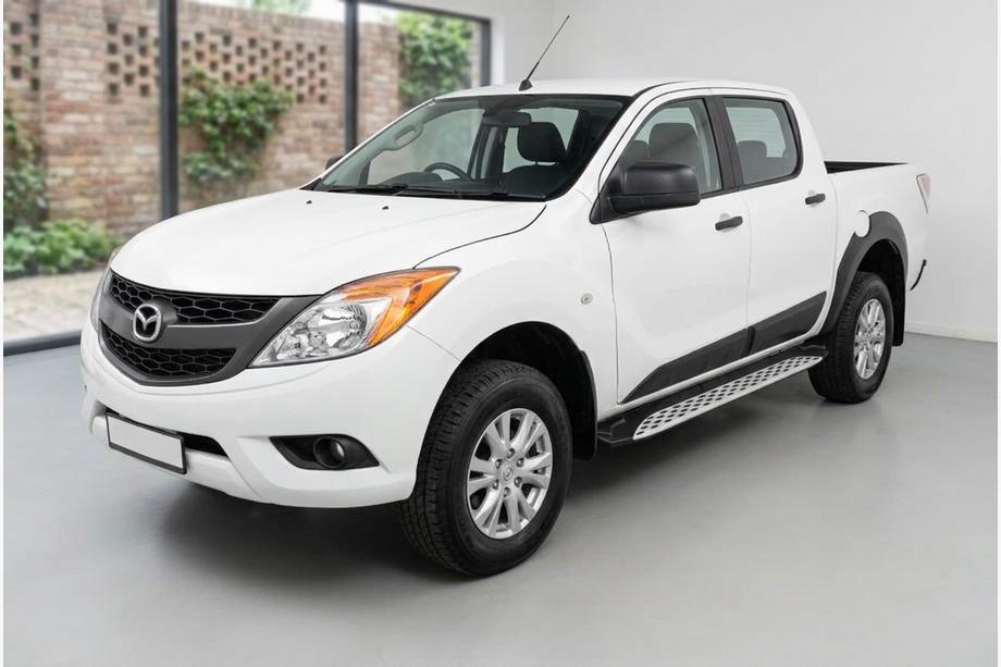 Mazda BT-50 2012– Side steps Shining V1 (2 st., aluminium) Image