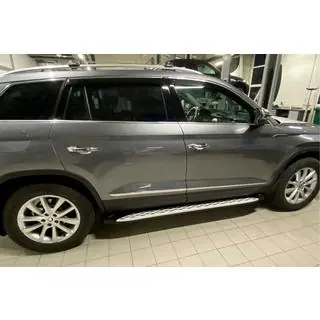 Side steps Shining V1 (2 st., aluminium) Skoda Kodiaq 2016–2023 foto 4
