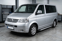 Volkswagen T5 Caravelle 2004–2010 Side steps Shining V1 (2 st., aluminium) Korte wielbasis foto 1