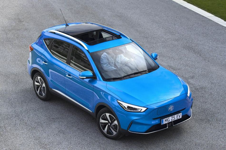 Review van de vernieuwde elektrische crossover MG ZS EV