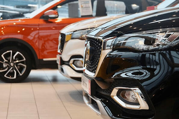 Nieuw of tweedehands: de eeuwige vraag voor autokopers
