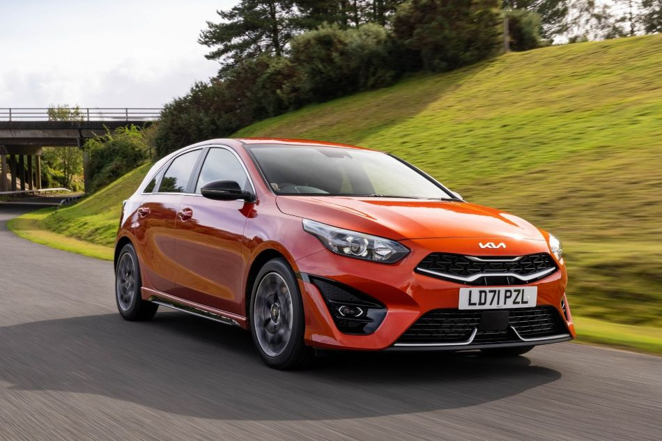 Review van de vernieuwde KIA Ceed hatchback