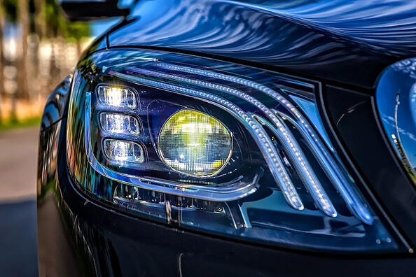 Zo kies je nieuwe koplampen voor je auto