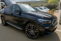 BMW X6 G06 2019–2027 OEM side steps (set van 2) foto 1
