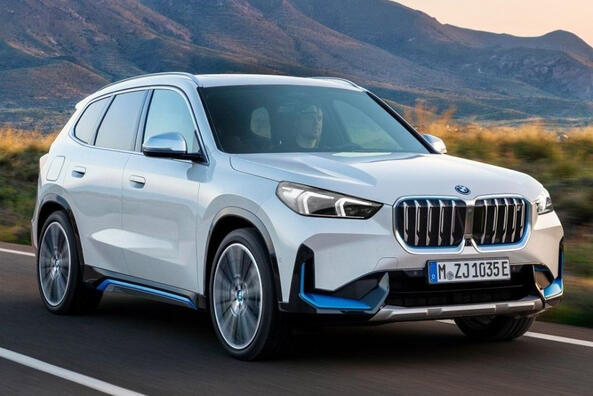 Review van de compacte elektrische crossover BMW iX1