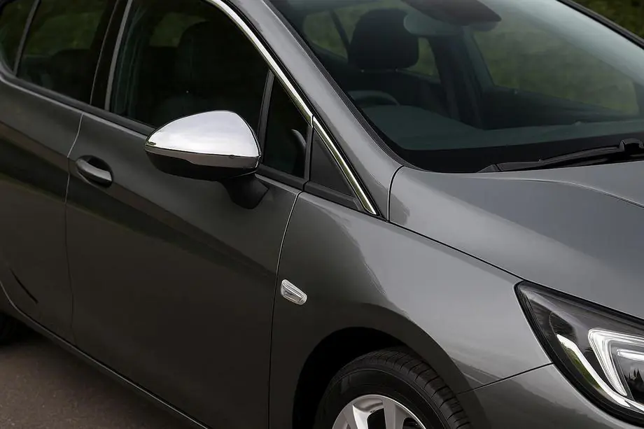 Opel Astra K 2016–2021 RVS spiegelkappen (set 2 stuks) Image
