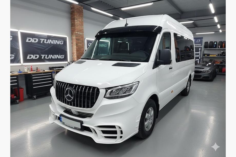 Mercedes Sprinter W907/W910 2018– Voorbumper met grille V2 (AMG) Foto 5