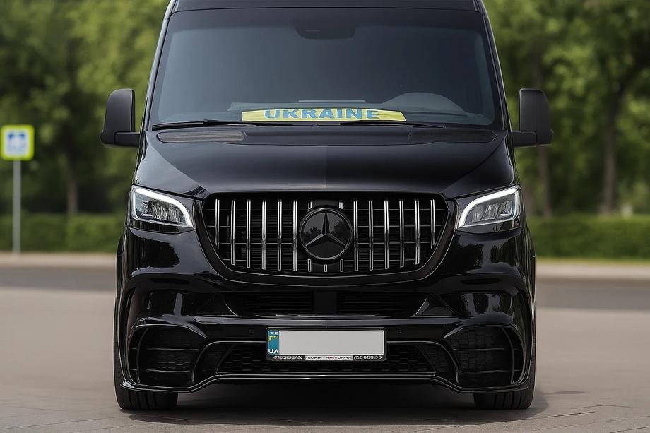 Mercedes Sprinter W907/W910 2018– Voorbumper met grille V2 (AMG) Foto 9