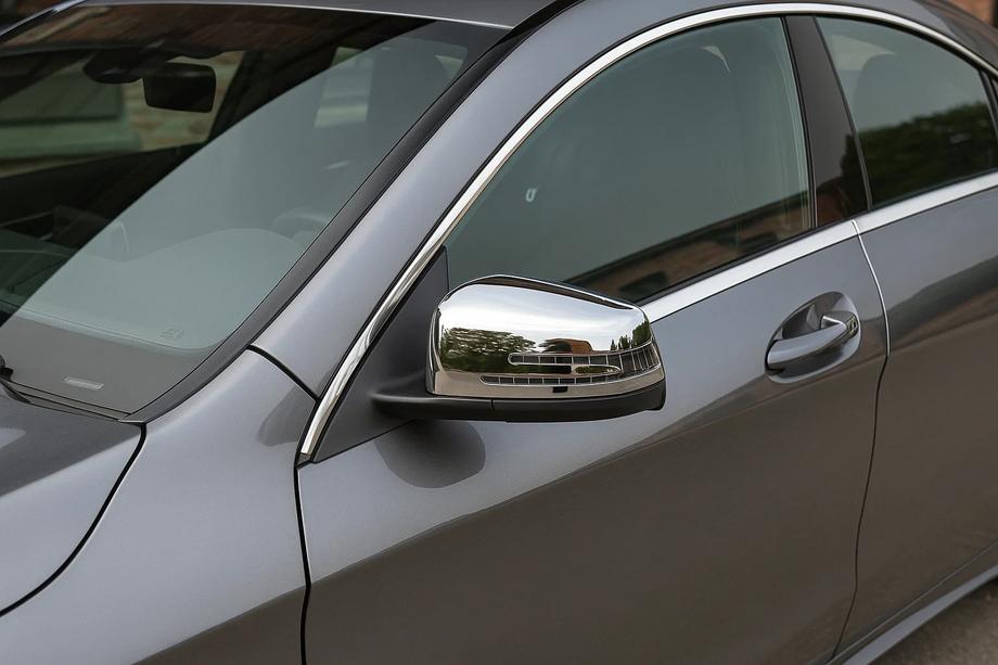 Mercedes CLA C117 2013–2019 RVS spiegelkappen (2 stuks) Image
