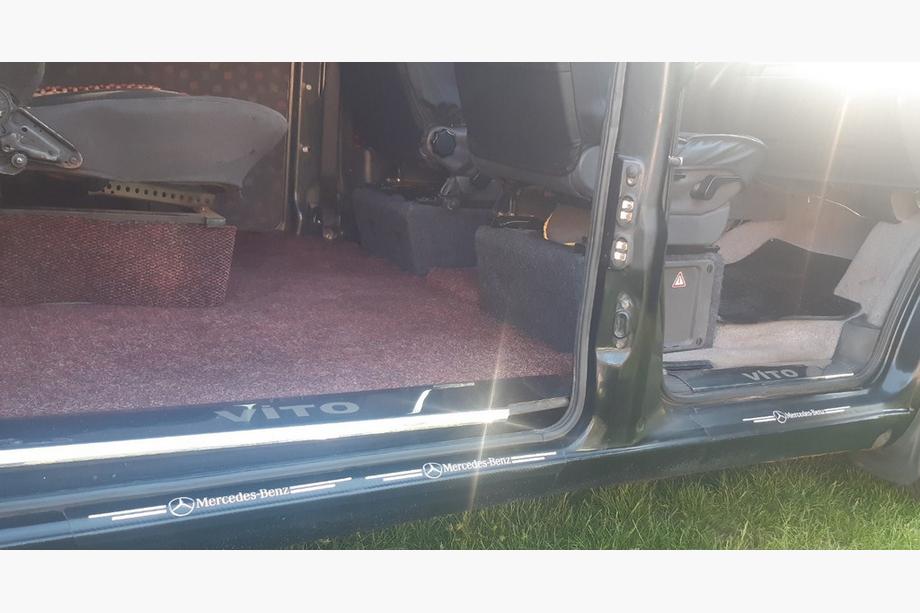 Mercedes Vito W638 1996–2003 Carmos V1 interieur instaplijsten (3 stuks, RVS) Foto 2