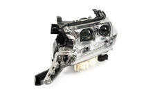 Toyota Land Cruiser 200 2007–2021 Linker koplamp 2016+ (Origineel) foto 4