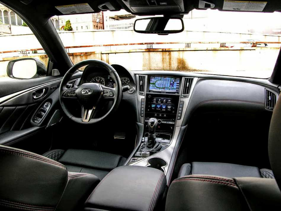 Zo bepaal je de kwaliteit van kunststof in het auto-interieur