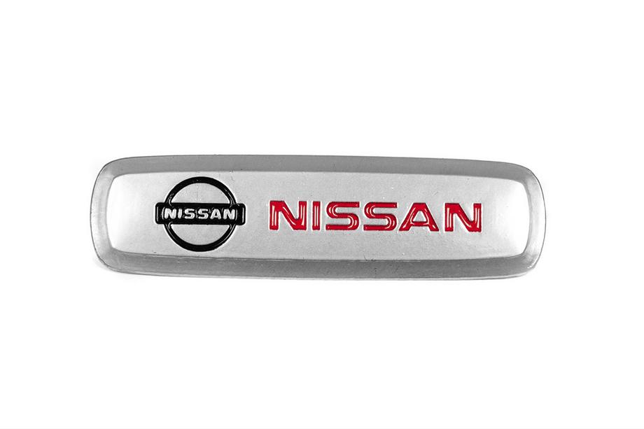 Nissan Aluminium badge voor automatten (1 st.) Foto 1