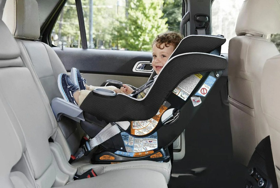 Handige tips voor veilig rijden met een kind in de auto