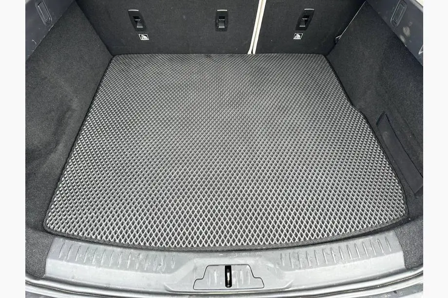 Jaguar I-Pace 2018– Kofferbakmat (EVA, zwart) Image