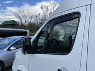Mercedes Sprinter W906 2006–2018 Insteek windschermen (2 st., HEKO) foto 1