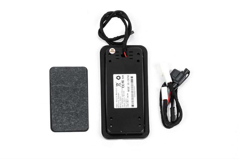 Toyota Land Cruiser 200 2007–2021 Draadloze telefoonlader set (2007-2015) Foto 7