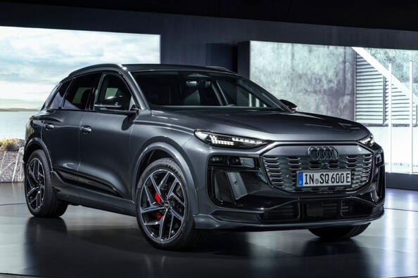 Review van de nieuwe elektrische crossover Audi SQ6 e-tron 2024