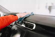 Zo herstel je kunststof in het auto-interieur foto 1