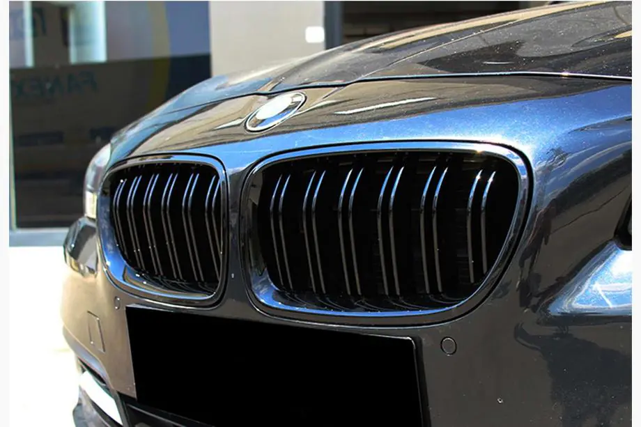 BMW 5 Serie F10/F11 2010–2016 Niergrilles M-Look (hoogglans zwart) Foto 7