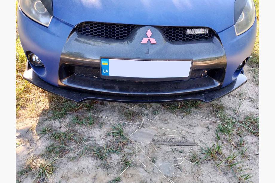 Universele frontlip spoiler DPT V-1 (ABS, hoogglans zwart) Foto 4