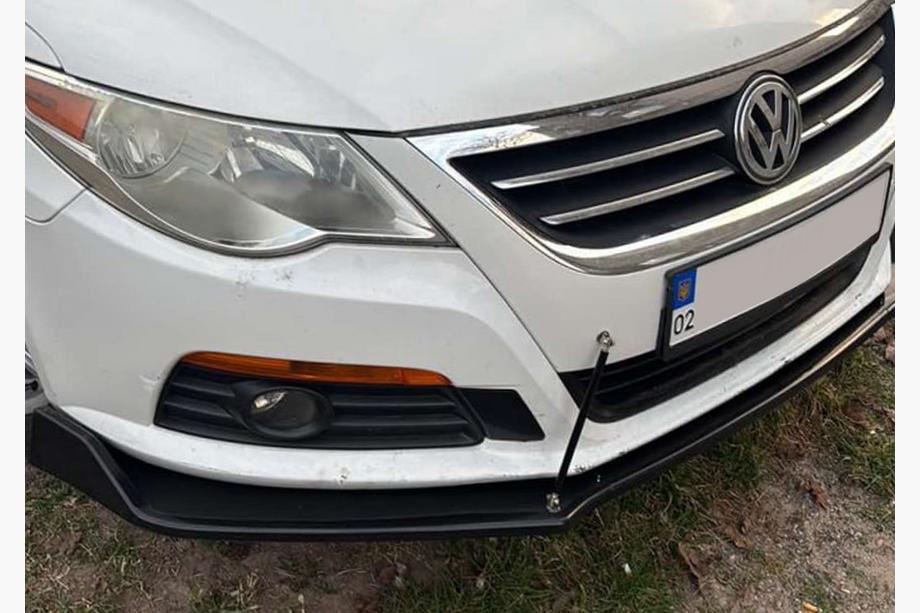 Universele front lip spoiler DPT V-2 (ABS, hoogglans zwart) Foto 2