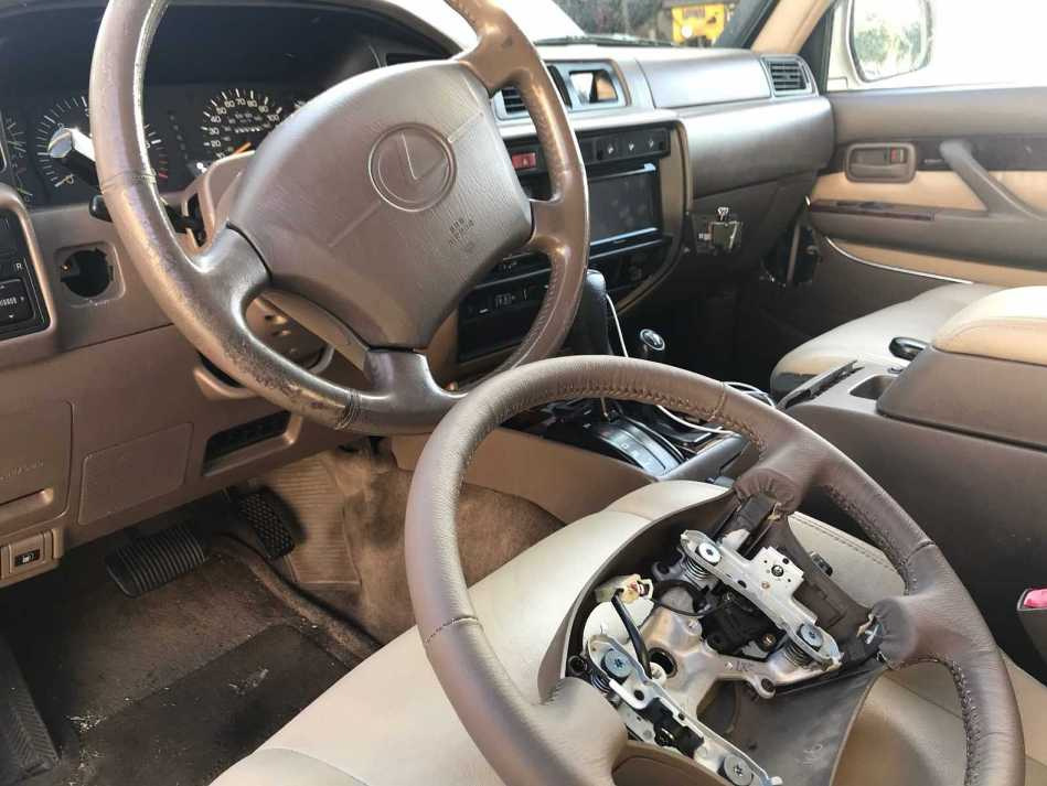 Kun je het stuur in een auto vervangen?