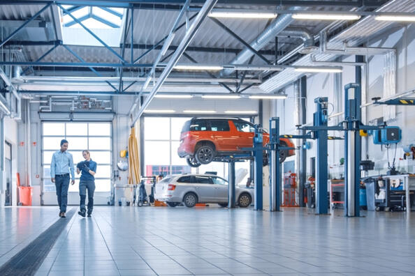 Vijf regels voor het kiezen van een autobedrijf