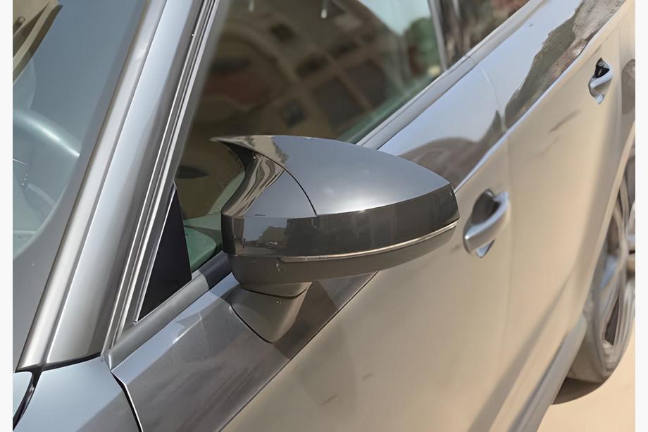 Audi A3 2003–2012 Spiegelkappen RS-Look (2003-2007, 2 stuks) Image