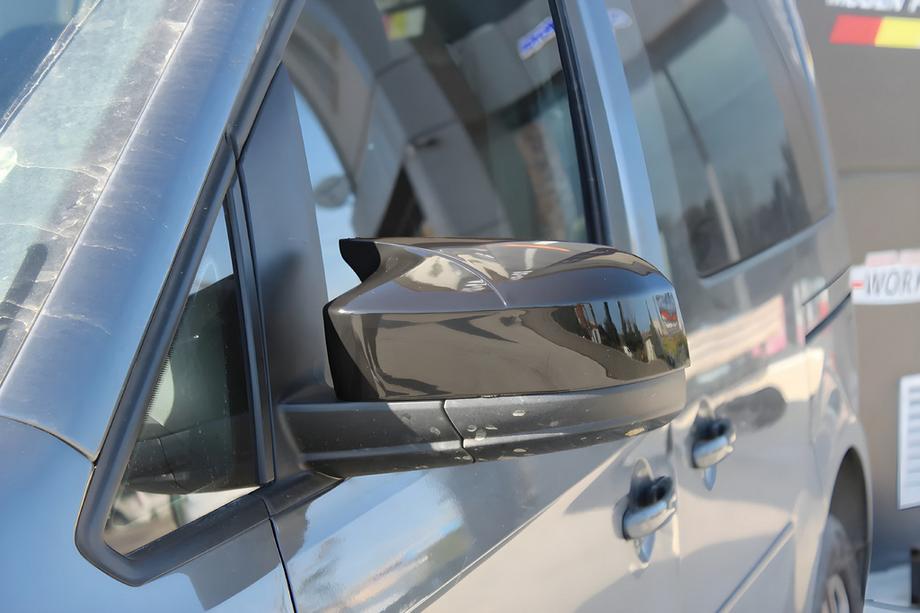 Volkswagen Caddy 2015–2020 Spiegelkappen RLine-Look (2 stuks) Image