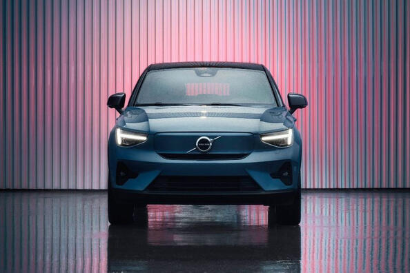 408 pk sterke elektrische crossover Volvo C40