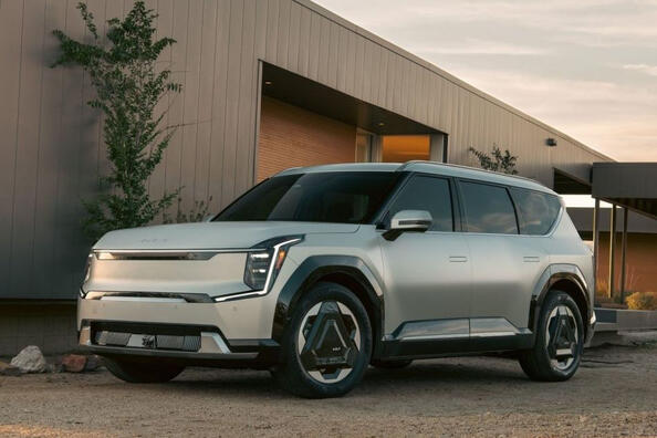 Review van de nieuwe elektrische crossover Kia EV9