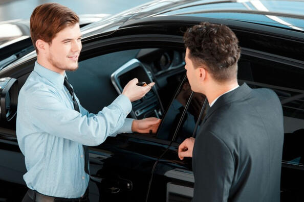 Waar moet je op letten vóór de aankoop van een nieuwe auto?