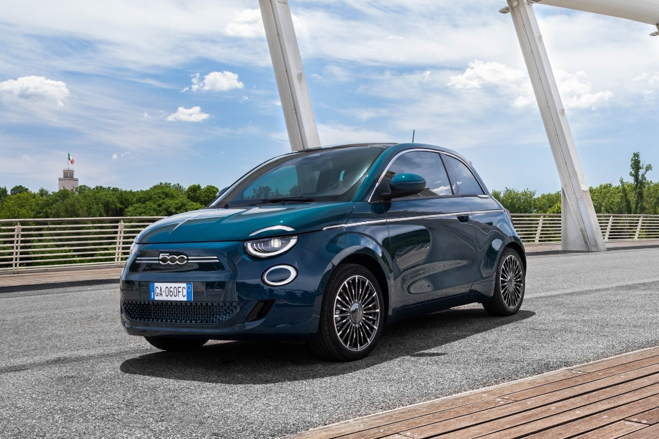 Review Fiat 500e: stijlvolle elektrische hatchback