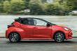 Toyota Yaris van de vierde generatie: review foto 2
