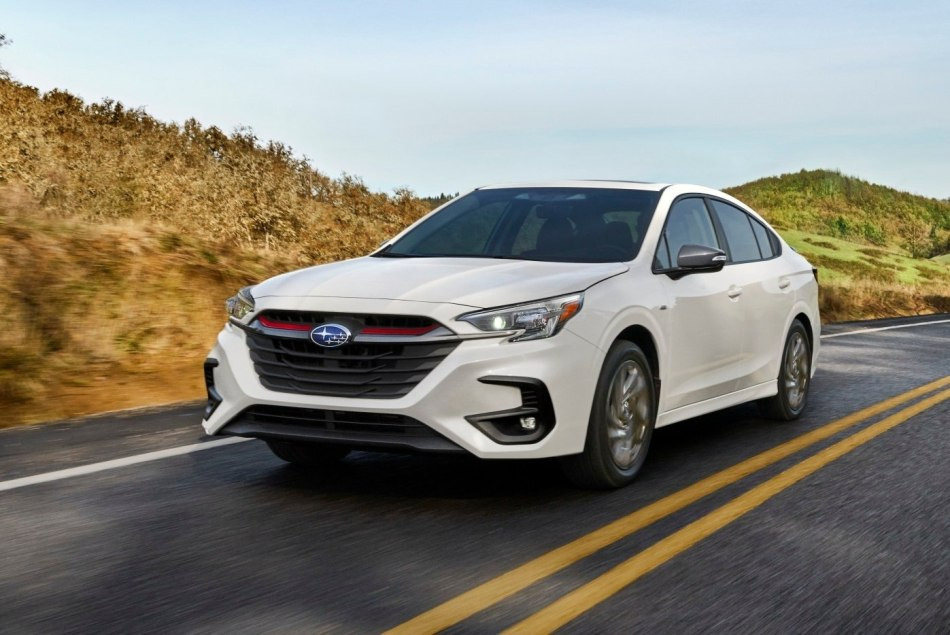 Subaru Legacy 2022: review van de vernieuwde sedan van de 7e generatie
