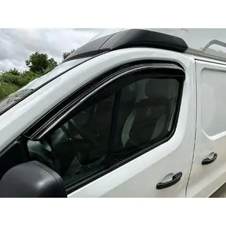 Raamwindschermen EuroCap (2 stuks) Nissan NV300/Primastar 2016– foto 1