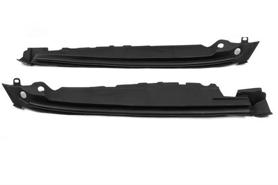Toyota Land Cruiser 200 2007–2021 Kunststof afdekking onder de motorkap voor spatborden (2016+) Image