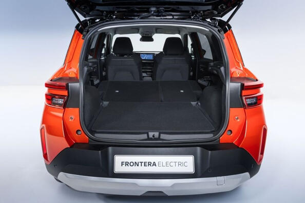 Opel Frontera Electric 2024 review: nieuw hoofdstuk in elektrificatie Foto 5