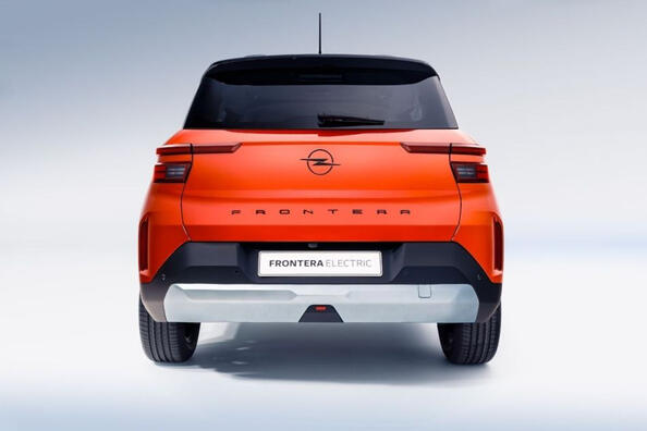 Opel Frontera Electric 2024 review: nieuw hoofdstuk in elektrificatie Foto 4