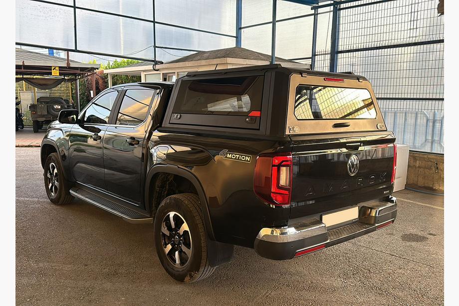 Volkswagen Amarok 2010–2022 Hardtop Omcap Image