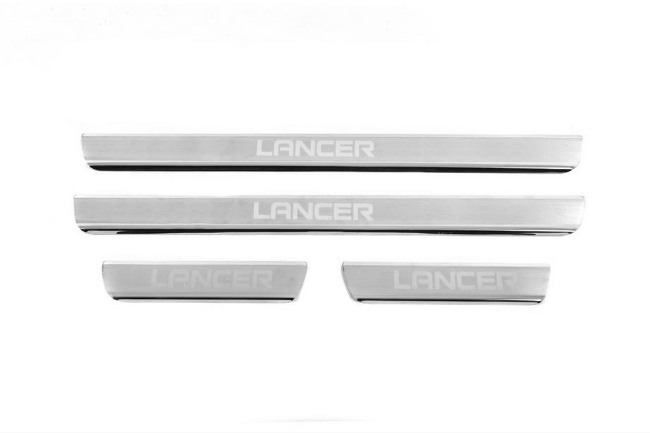 Mitsubishi Lancer 9 2004–2008 Carmos V3 dorpellijsten (4 stuks, RVS) Image