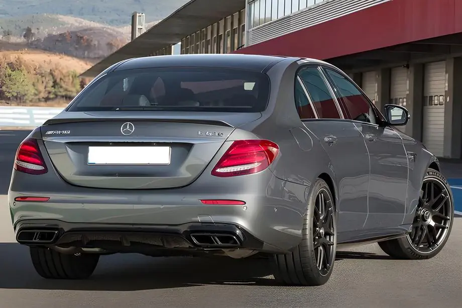 Mercedes E-class W213 2016–2023 Achterdiffuser met uitlaatsierstukken E63-Design Black (voor AMG/AMG-Line 2016-2020) Image