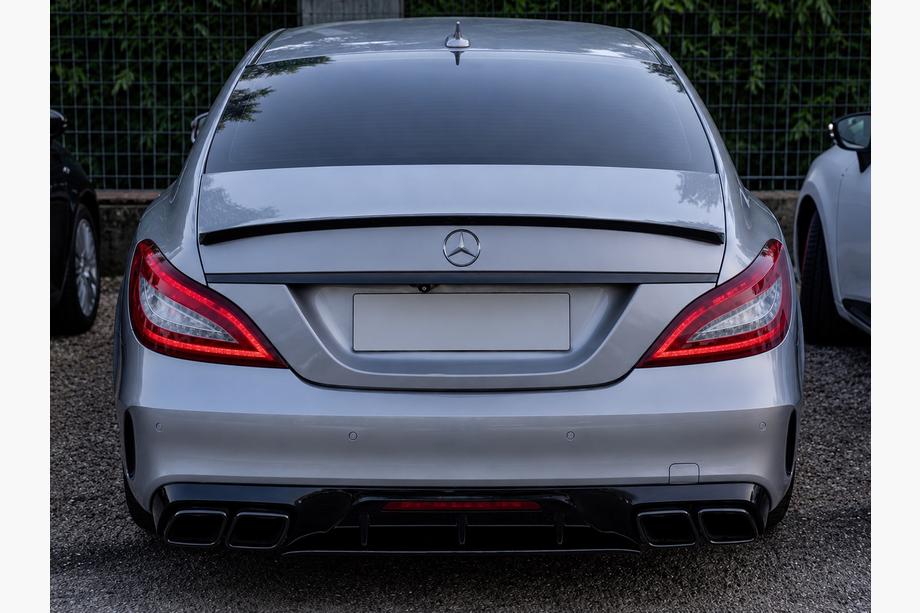 Mercedes CLS C218 2011–2018 Achterdiffuser met uitlaatsierstukken Black (2015-2018, GT63 Design) Foto 4