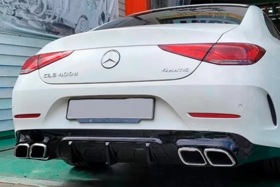 Mercedes CLS C257 2018– Achterdiffuser met uitlaatsierstukken (GT63 design) Image