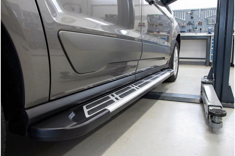 Ford Connect 2021– Sunrise side steps (set van 2, aluminium) Maxi basis Image