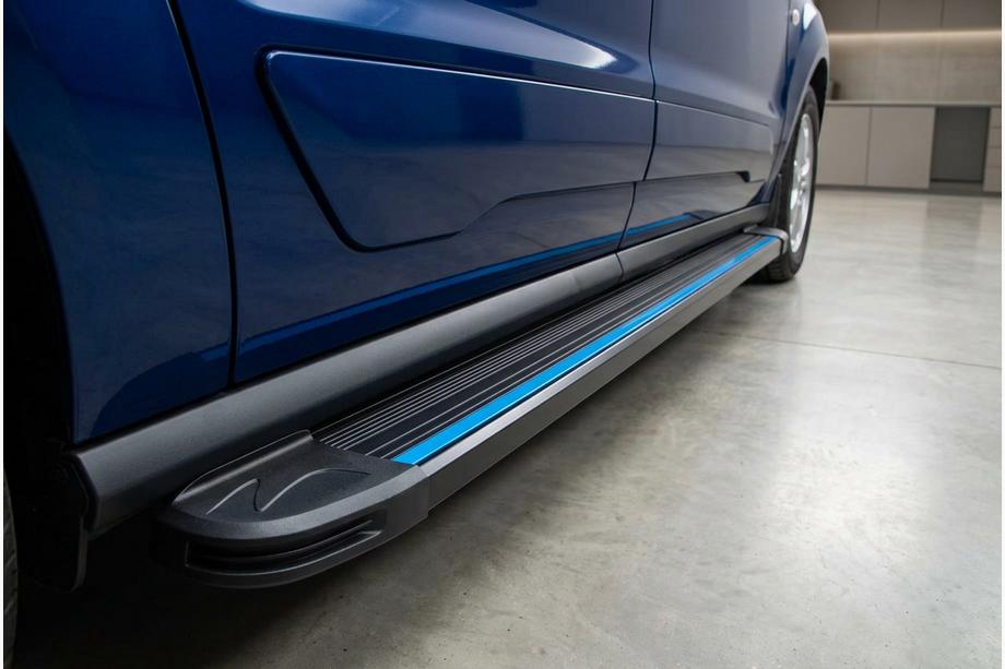 Ford Connect 2021– Maya Blue zijtreden (2 stuks, aluminium) Standaard basis Image